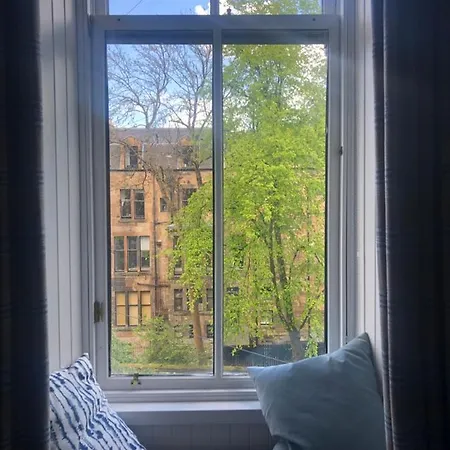Beautiful Double Room In Idyllic West End Townhouse Glasgow Exterior photo